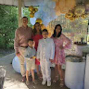 Meet your Posher, Mayra